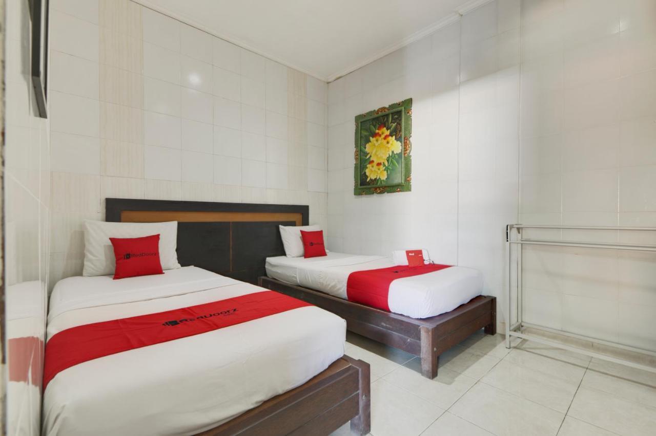 Reddoorz Near Stadion Kompyang Sujana Bali Denpasar Exterior foto